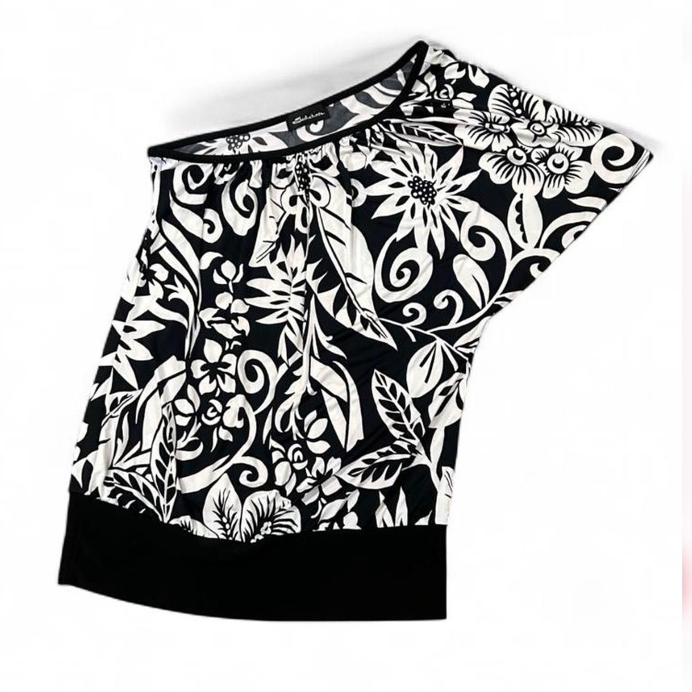 Seductions Black & White Floral One-Shoulder Top